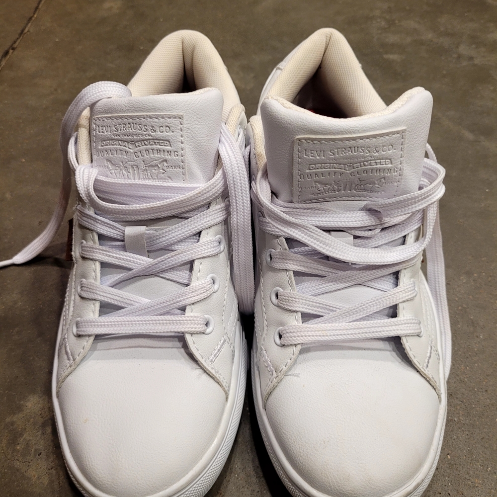 Levi's White Sneakers